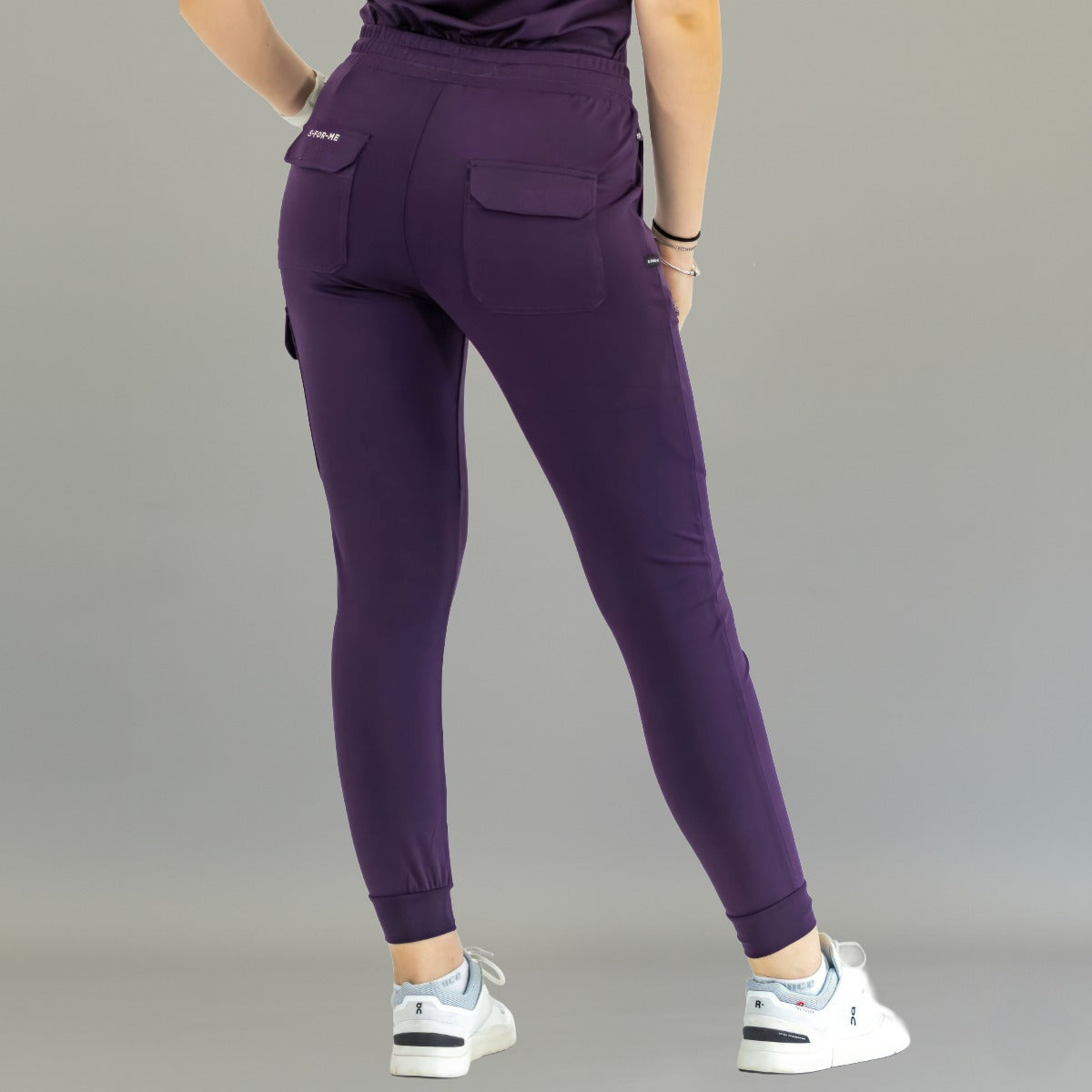 Jogger Quirúrgico Mujer Super Stretch Uva, Scrubs 905