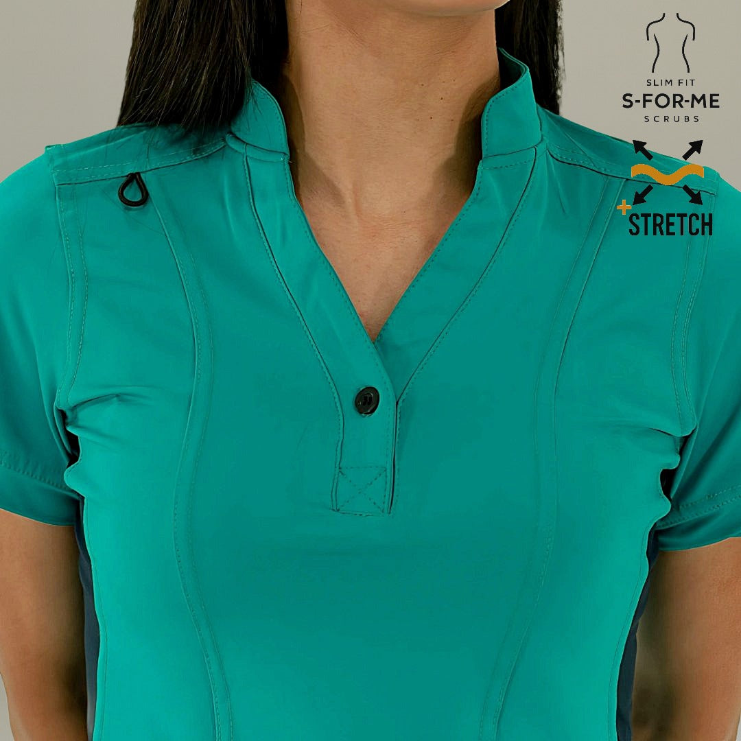 Acercamiento al cuello y botones de filipina médica 930 color teal.