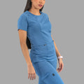 Filipina Quirúrgico Mujer Azul Cornflower, Super Stretch, Scrubs 901 — detalle de diseño